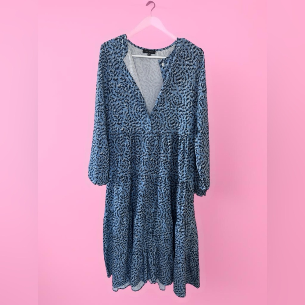 Elegant Blue Patterned Dress
